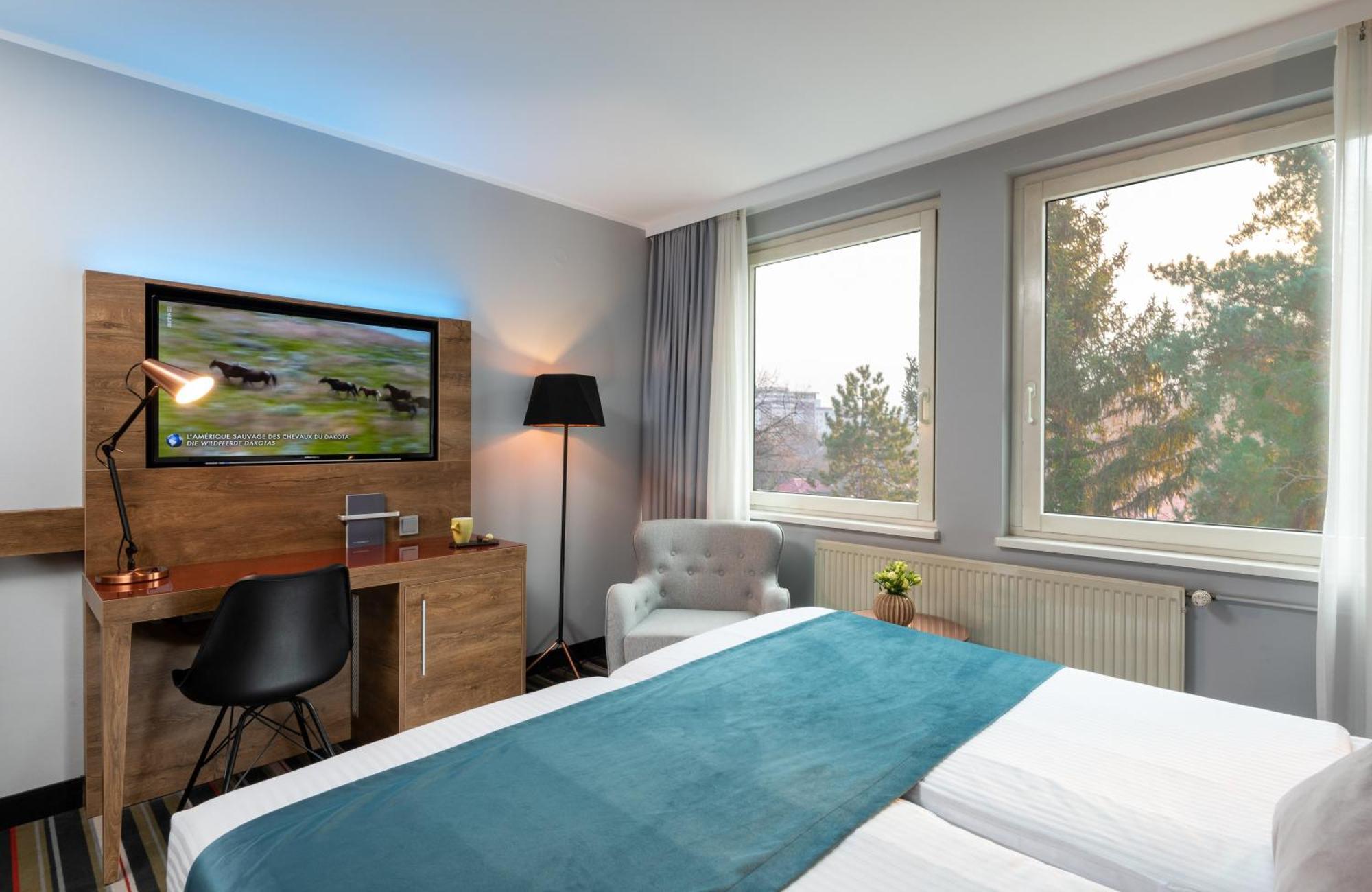 Hotel Leonardo Boutique South 4*